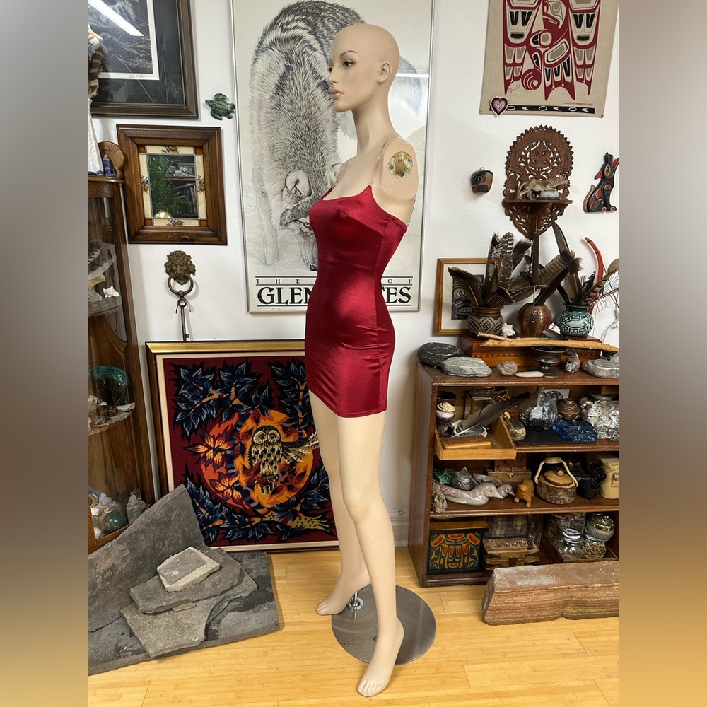 🐦‍⬛ 5/$20 🐦‍⬛ Wine Red Satin Mini Dress